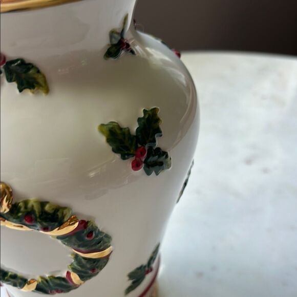 Waterford White and Gold Holiday Vase - Picture 5 of 7